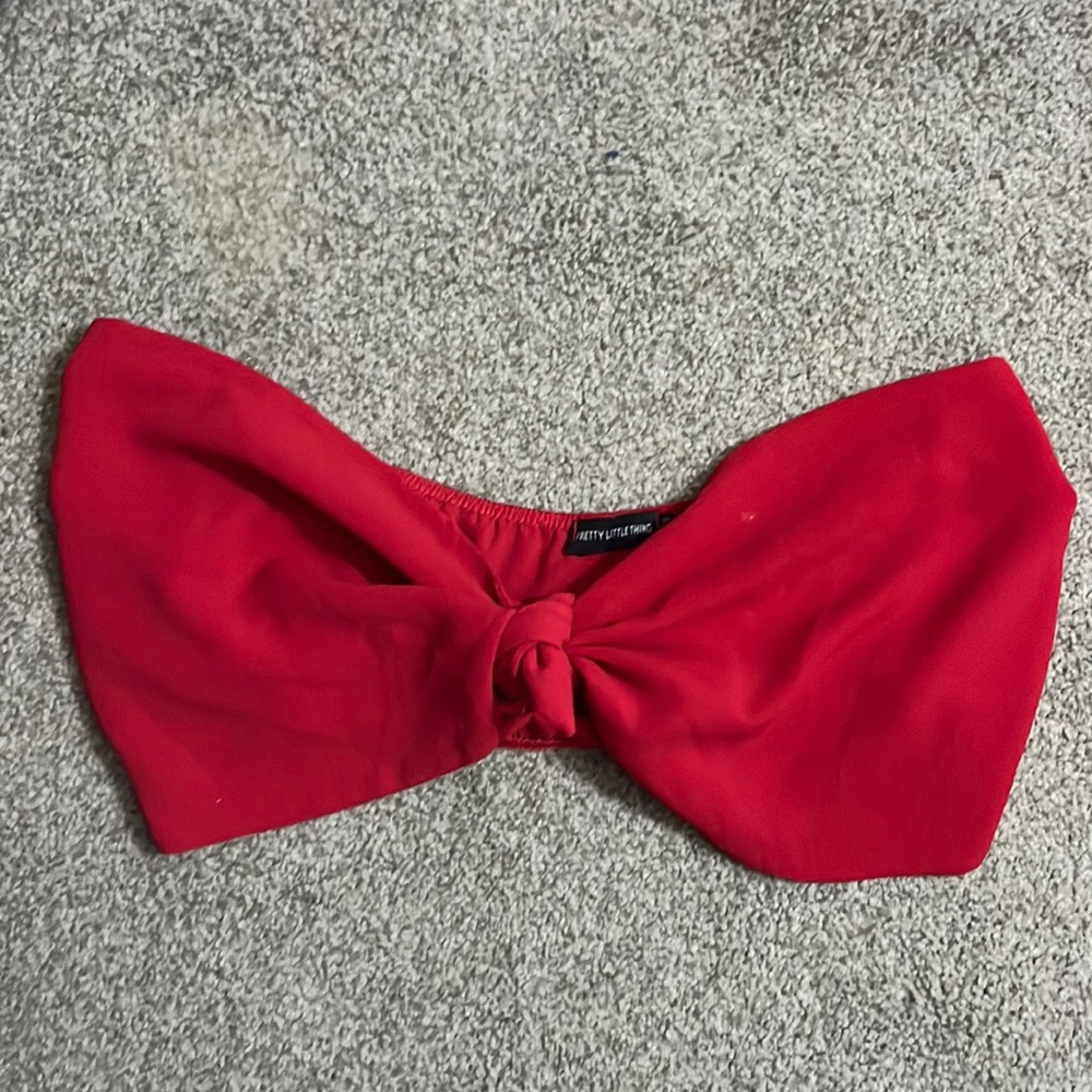 Pretty Little Thing top